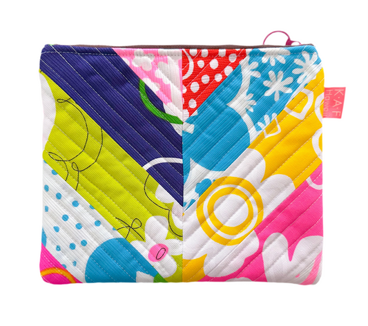 Vintage fabric quilt zip bag