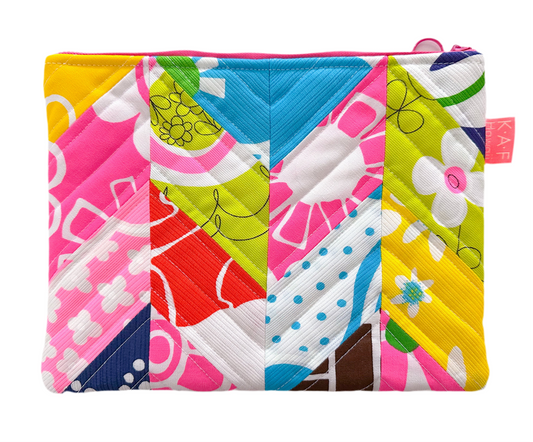 Vintage fabric quilt zip bag